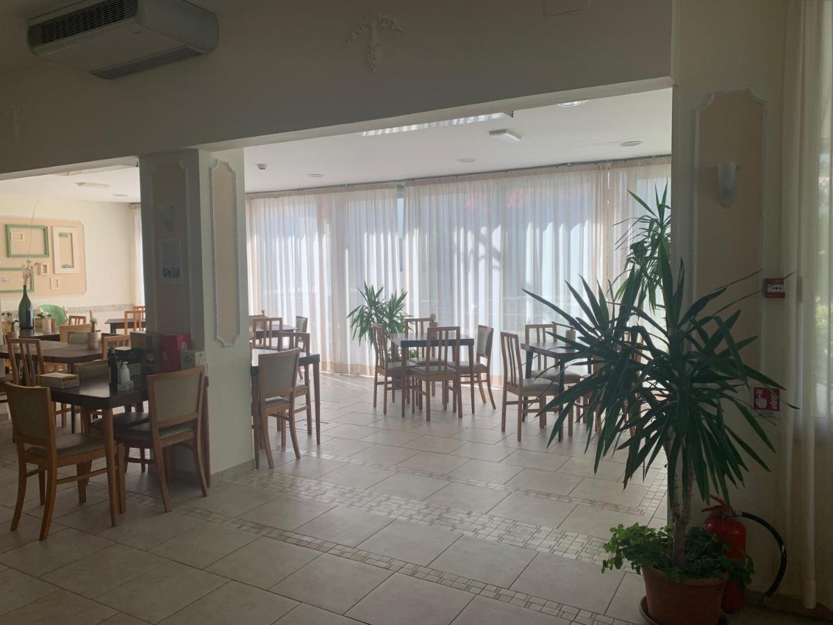 Hotel Graziana Cesenatico Exteriér fotografie